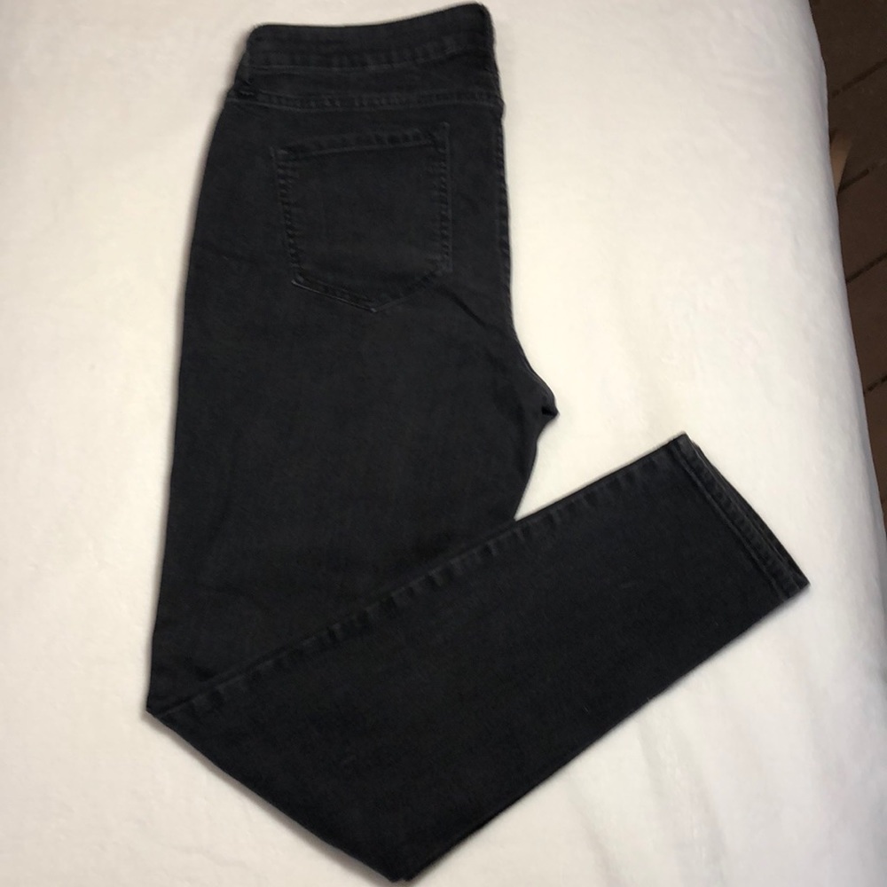 Black skinny jeans